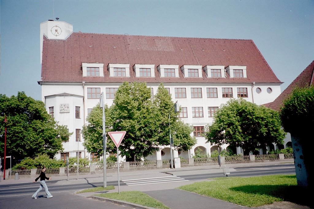 Johann-Gottfried-Seume-Gymnasium by Kuddel55