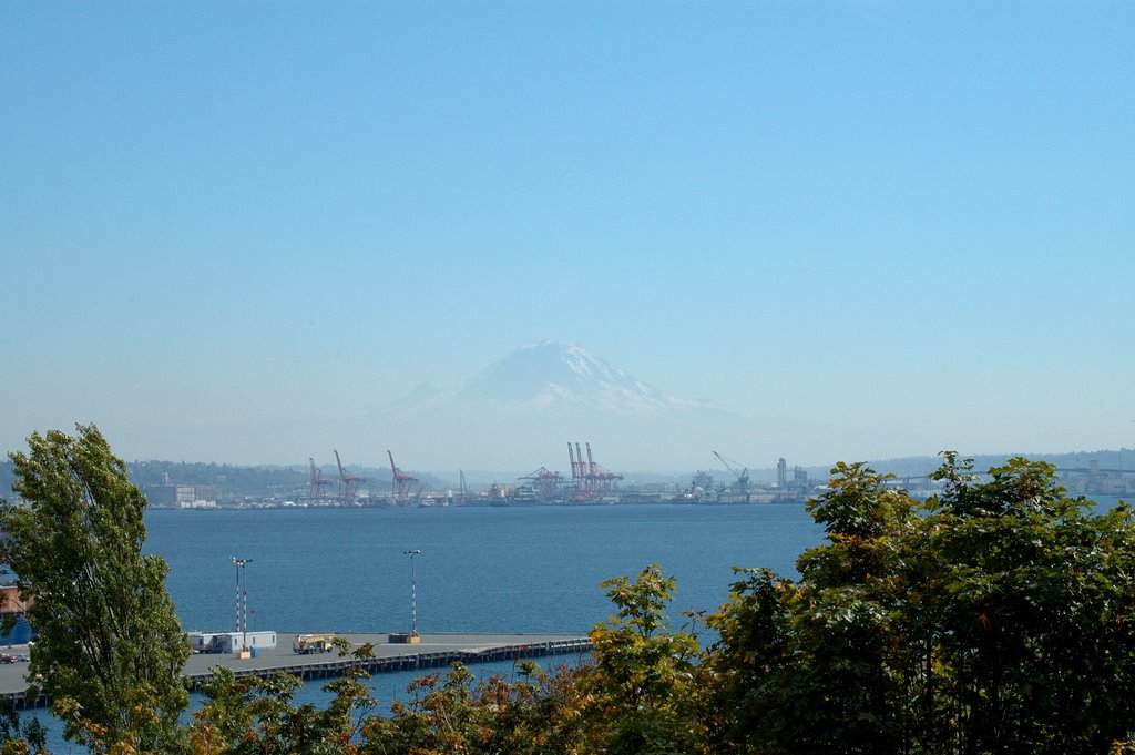 It's always there. (Mt. Rainier) by Mike McDonald