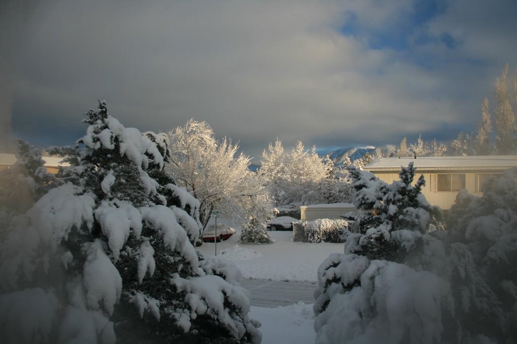 Winter (February 21) 2008 - Looking North toward the San Francisco Peaks by zacholio