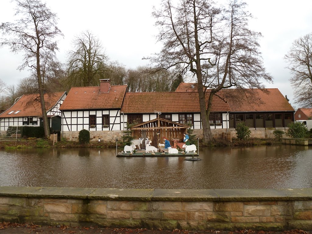 Brochterbecker Dorfteich mit Weihnachtskrippe by Gerrit_K