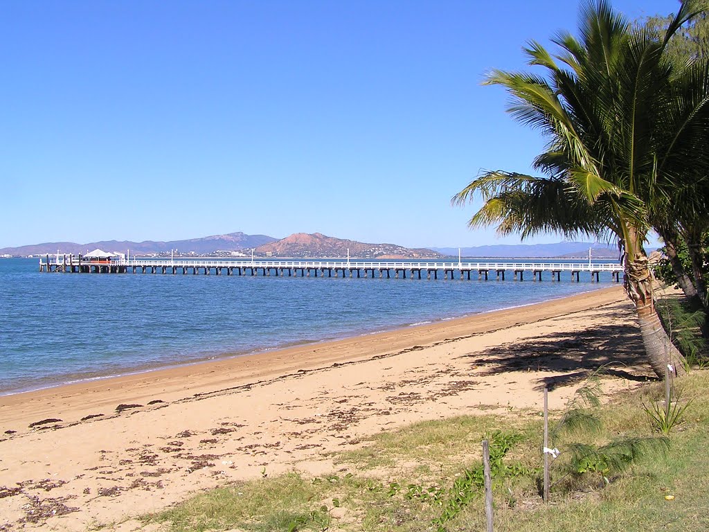 Magnetic Island by ogwen