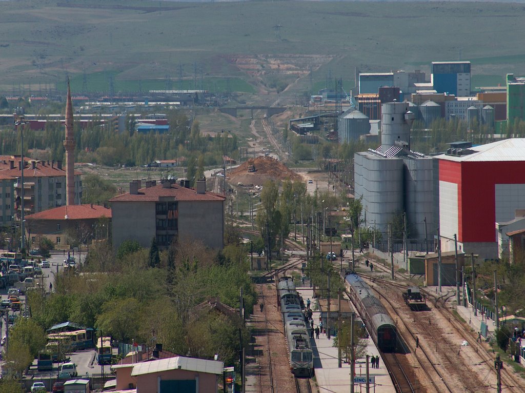 SİNCAN TREN İSTASYONU by Hüseyin SEL