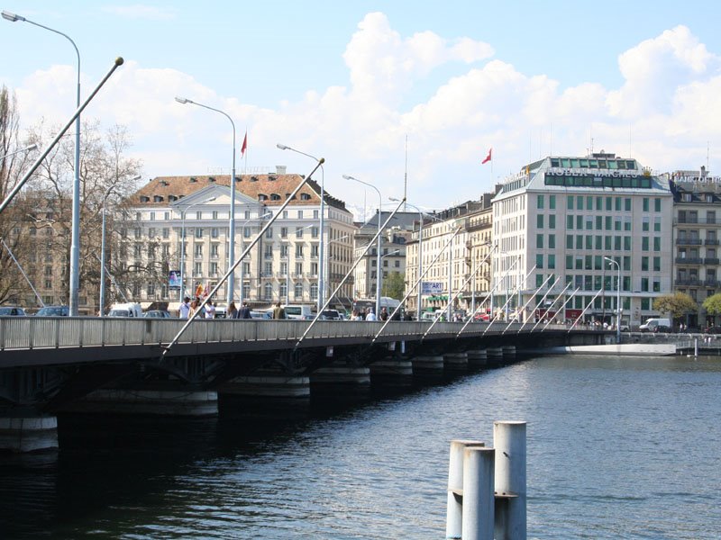 Genève - pont du Mont-Blanc by stormo66