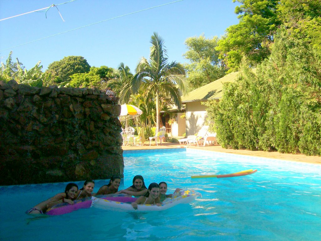 Piscina residência Dr. Gastão Bertim Ponsi by Gastao Ponsi