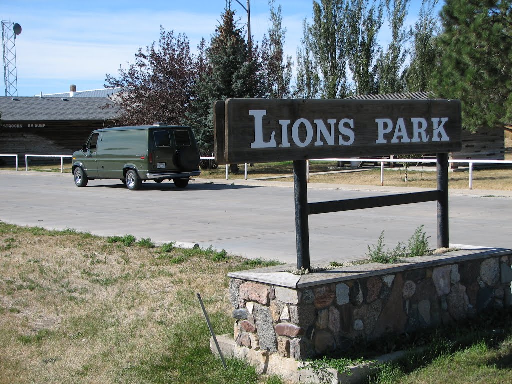 Lyons Park by doogansdad