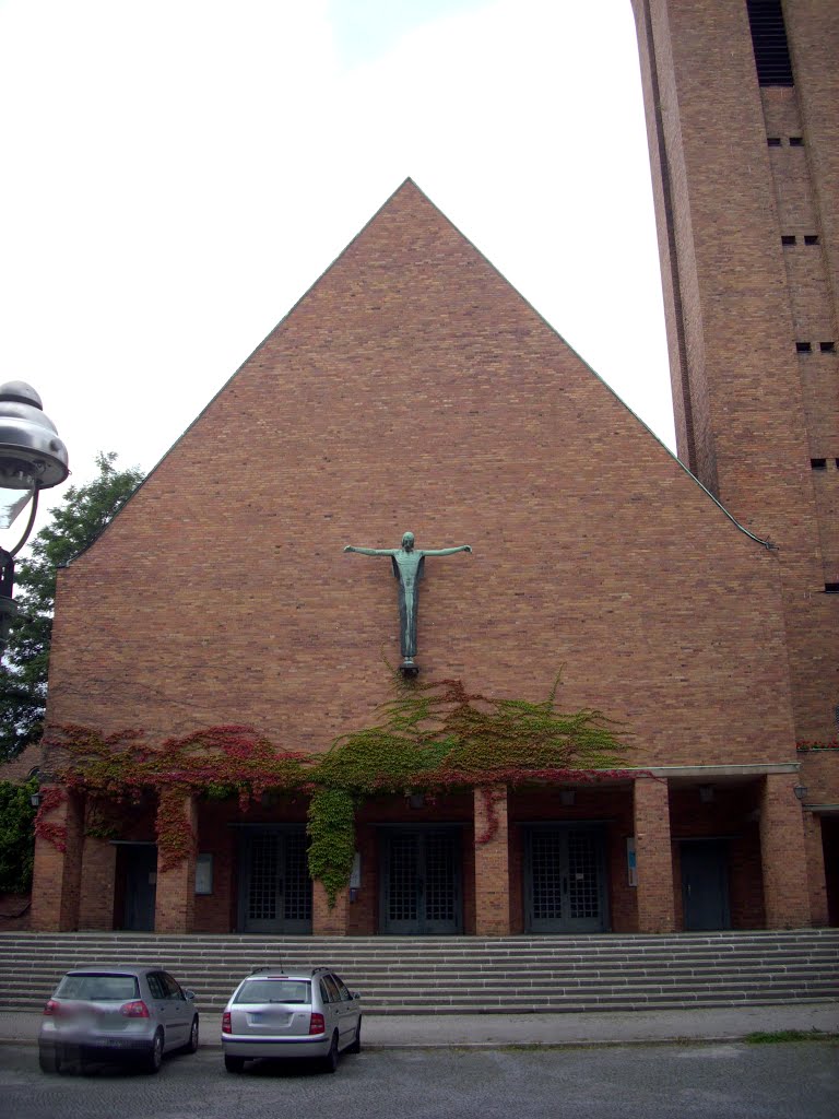 Free University of Berlin. The University church (a fragment of the façade) by Mykola Czerjoszyn