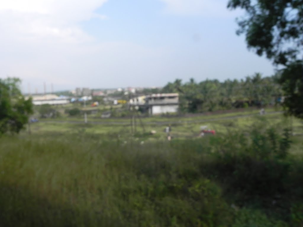 Ratnagiri, View from Mandovi Express by sban1998