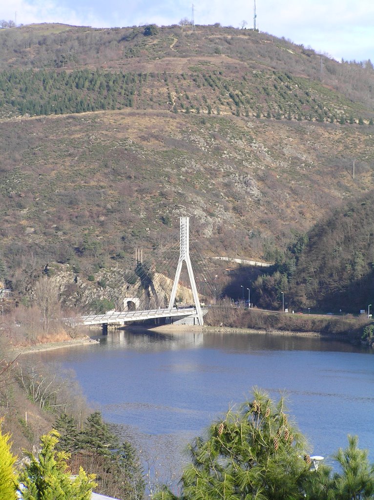 Le pont du Pertuiset by Lafraque