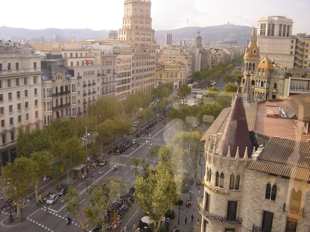 Placa Catalunya to Paseig Gracia by henrivandeputte