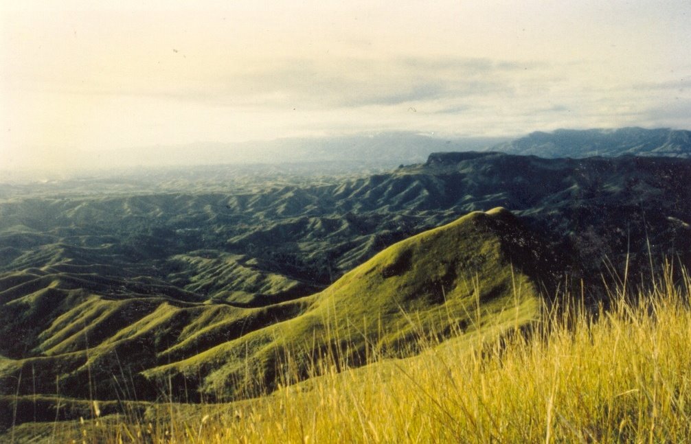 Nausori Highlands by milesi