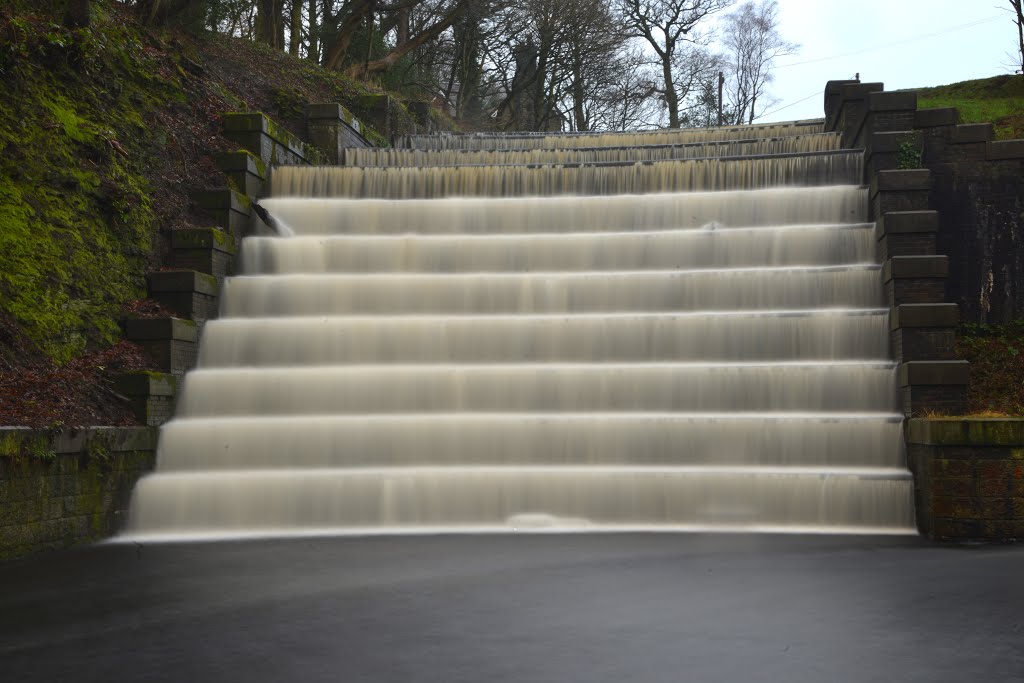 ANGLEZARKE RESERVOIR OVERFLOW, RIVINGTON, LANCASHIRE, ENGLAND. (20 SECOND LONG EXPOSURE) by ZACERIN