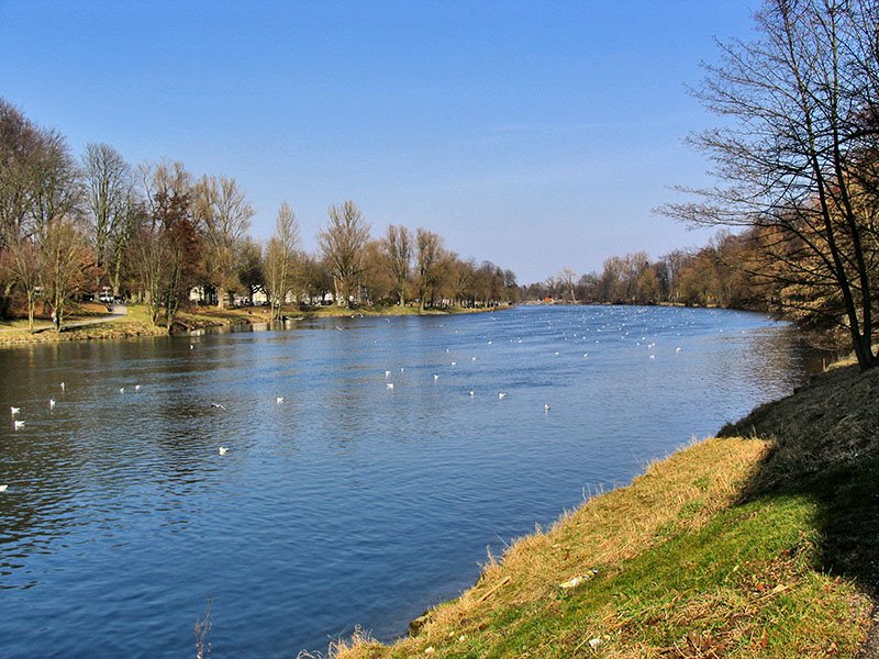 Donau Ufer by marco.marsella