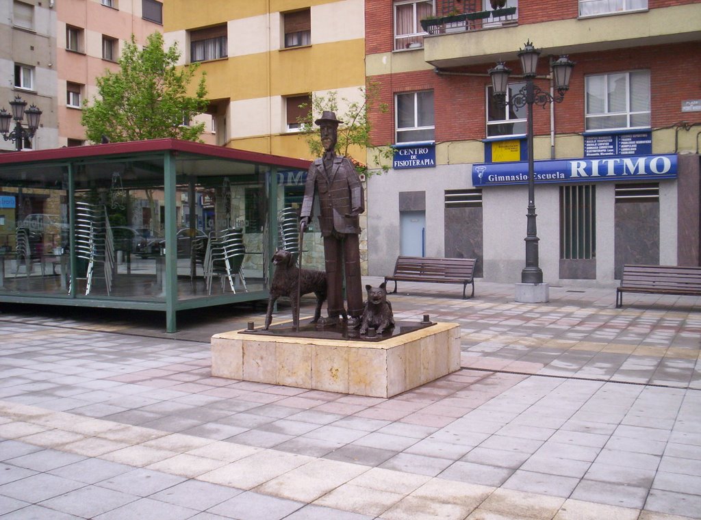 Plaza en Oviedo "Mendigo con perros"..... "La Patatina" by Ross CC