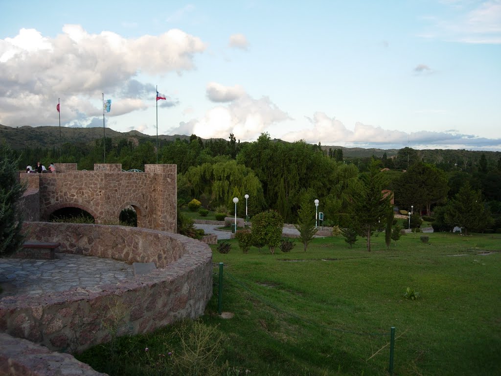 Predio del Monumento al Pueblo Puntano de la Independencia by jherzcov