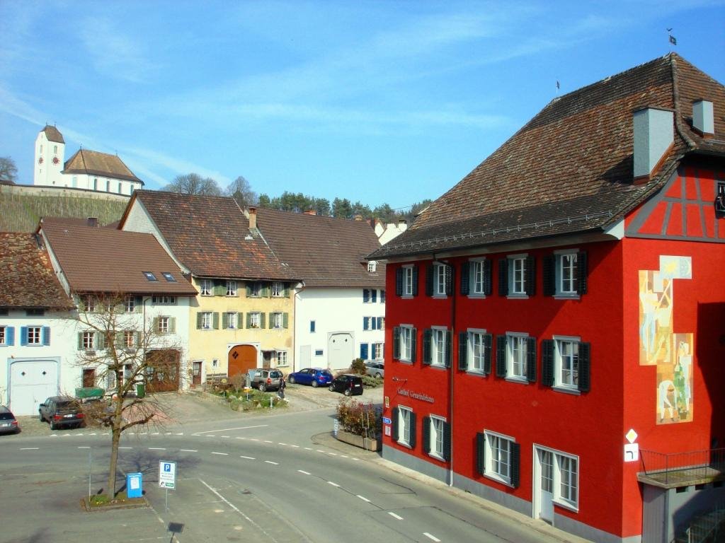 Gemeindehaus mit Bergkirche Wilchingen by Parafritz