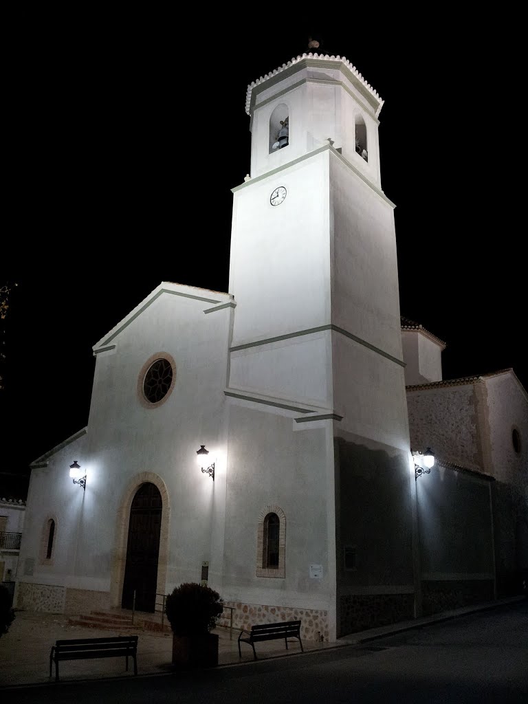 Iglesia Plaza del Pueblo de Chirivel by Guillermo Conde