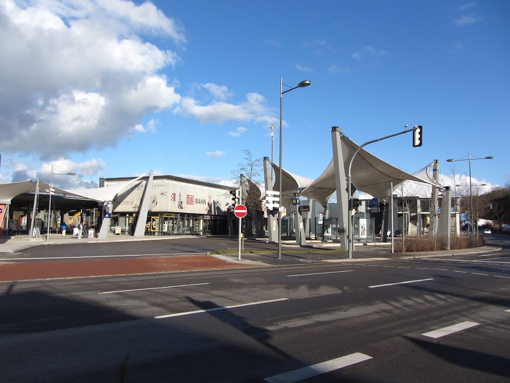 Busbahnhof Günzburg by MH75