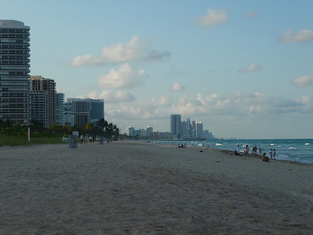 Miami Beach by dorothee