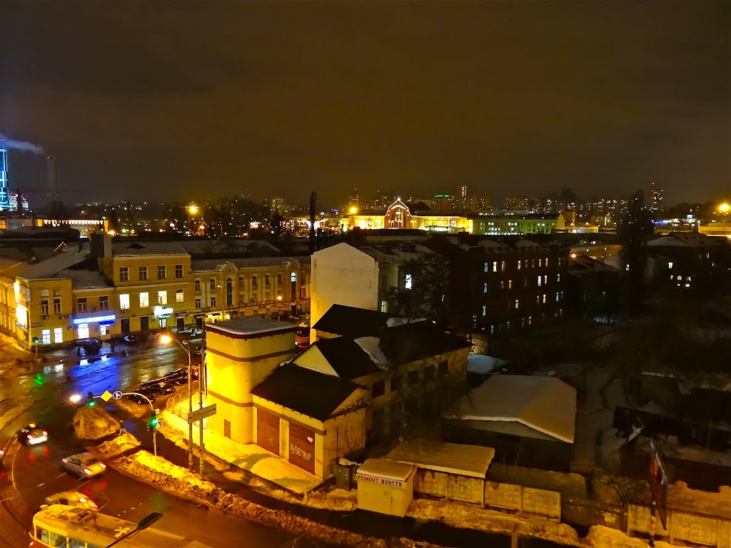 Winter night in Kyiv, Peremogy Square by VLAD