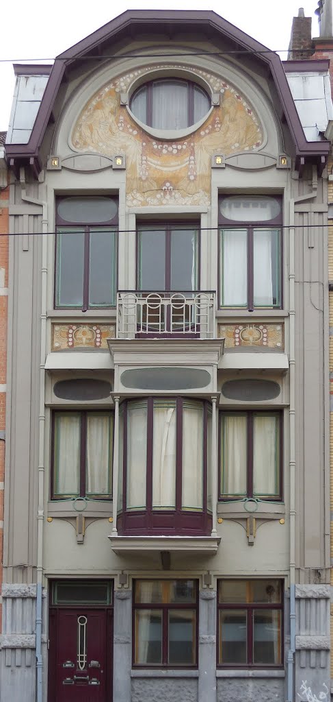 Bruxelles-Etterbeek, avenue de la Chasse 141 (Paul Cauchie 1910) by Jacques Lasserre