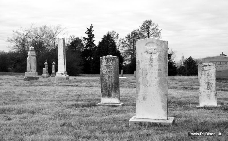 Oddfellows Cemetery Sulphur Springs, Tx. 2013 by Xonid1