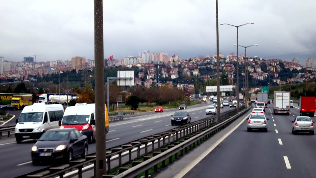 土耳其伊斯坦堡Istanbul－由藍廟沿南部海岸往Canakkale加歷奇沿途景色之Avcılar by DDTai