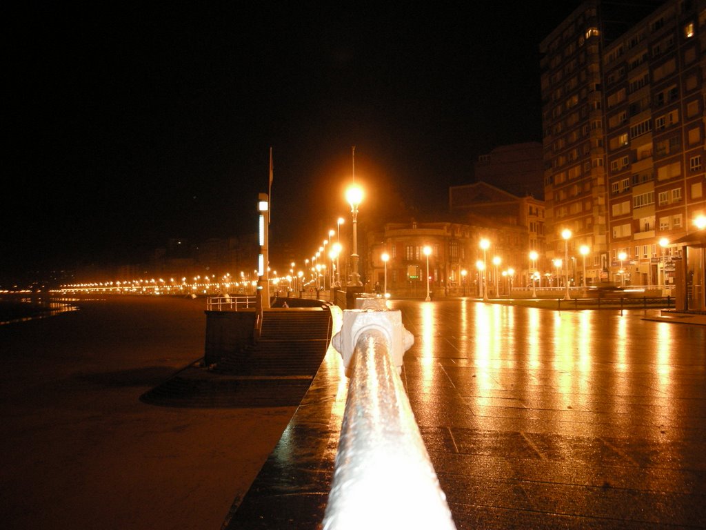 Paseo Maritimo Gijón -Escalerona by PGS