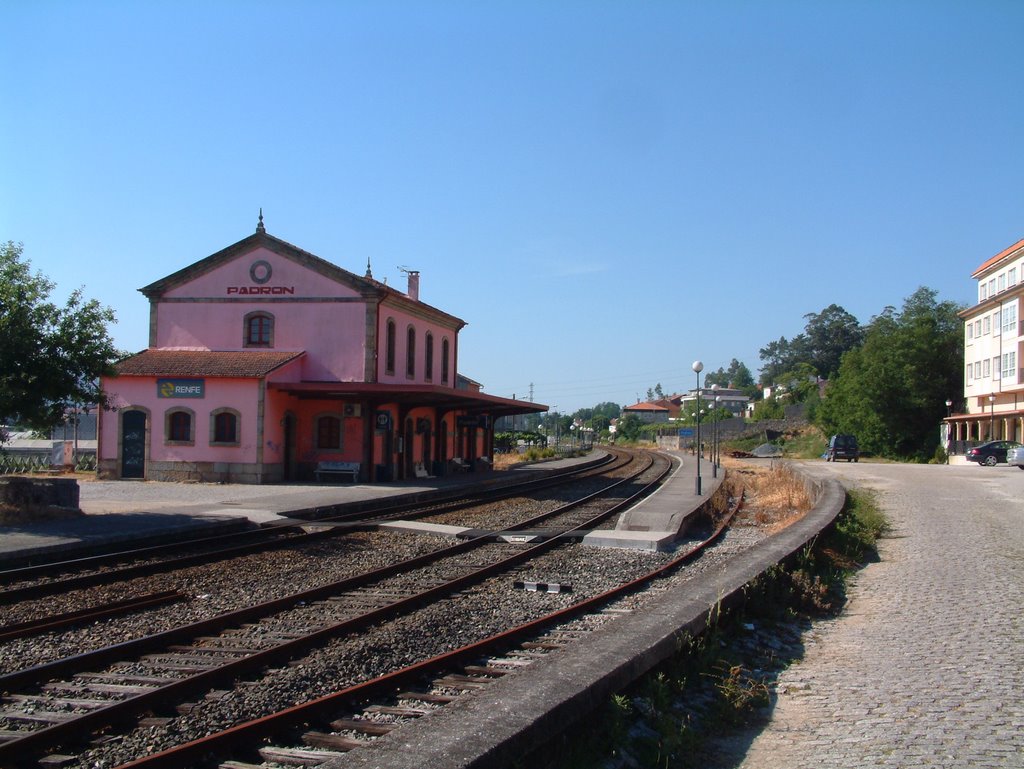 Estacion de tren PADRON by aniglfer