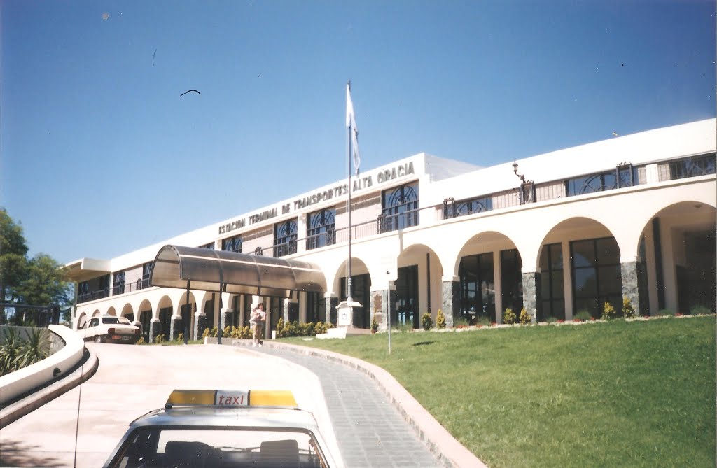 Alta Gracia, estación de autobuses (año 2000) by Argentema