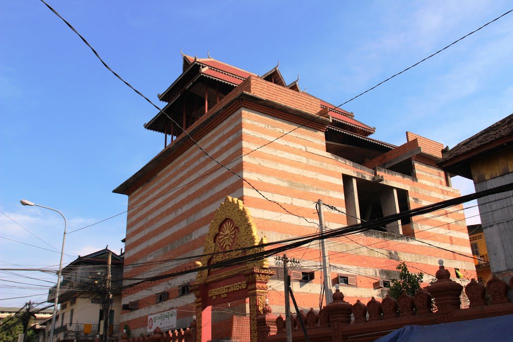 Temple in Buddha headquarter by jlguo