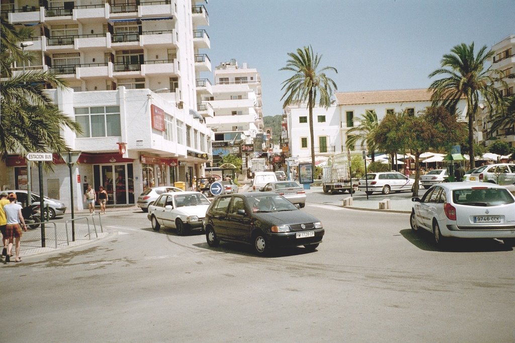 Sant Antoni, Paseo de Fonts by Kuddel55