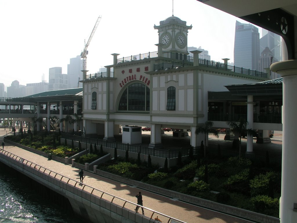 Star Ferry Piers by 2-mas