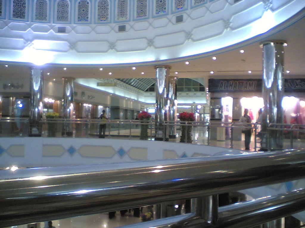 Aden mall by omsmearat