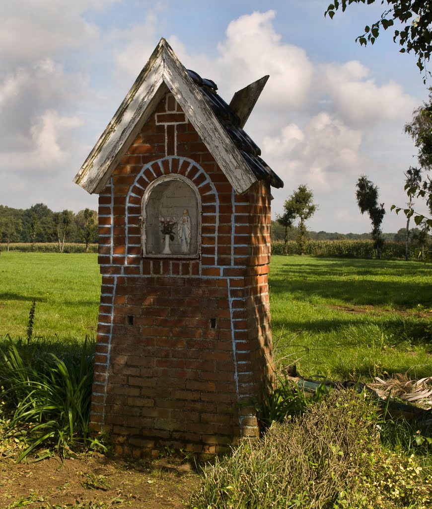 Kapelletje Berkenweg Meerhout by Henri Van Ham