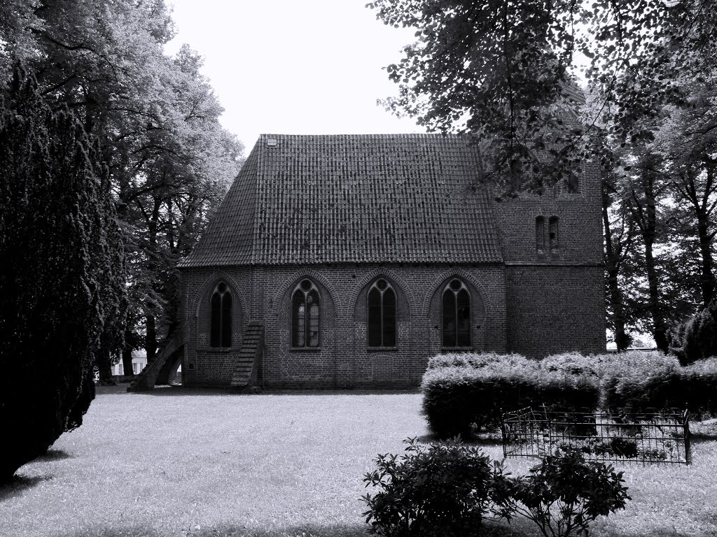 Dorf Mecklenburg - Kirche by clemax23