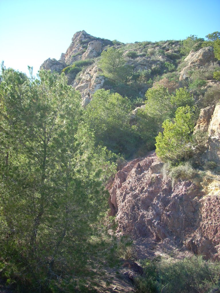 IVF Por las crestas de la Sierra de Pelayo by Isidro Vera