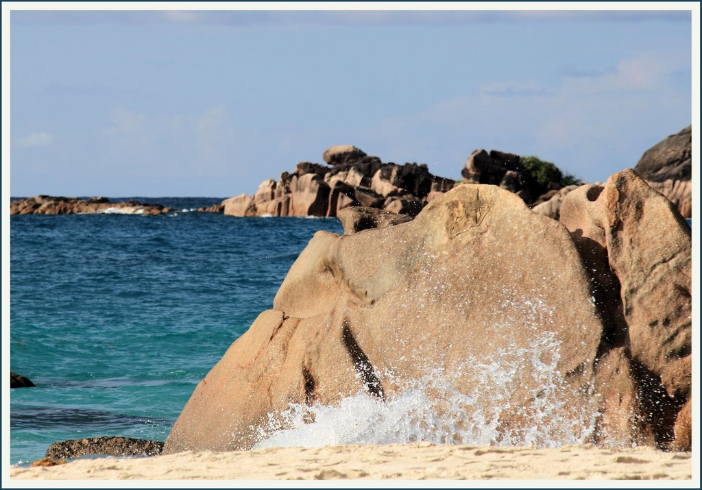 Anse Lazio, Baie Chevalier, Praslin, Seychelles by Pom-Panoramio? YES !