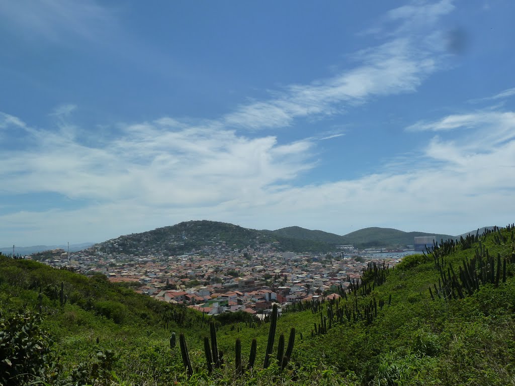 Arraial desde Morro do Atalaia by juantopo