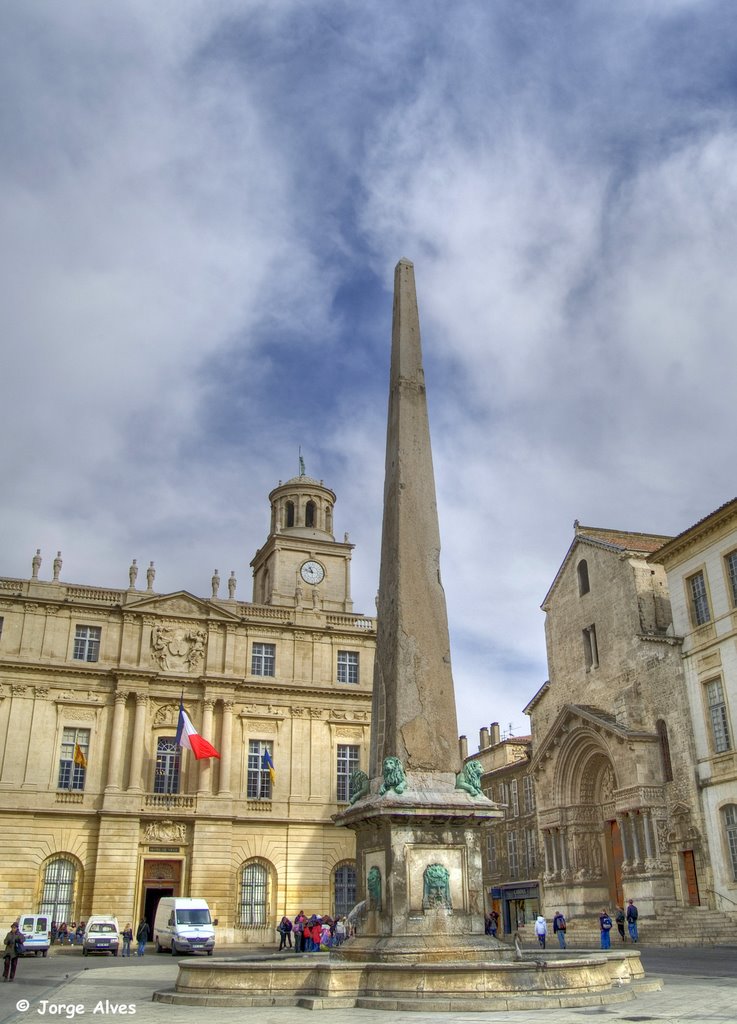 Arles, place de la République by JM Alves