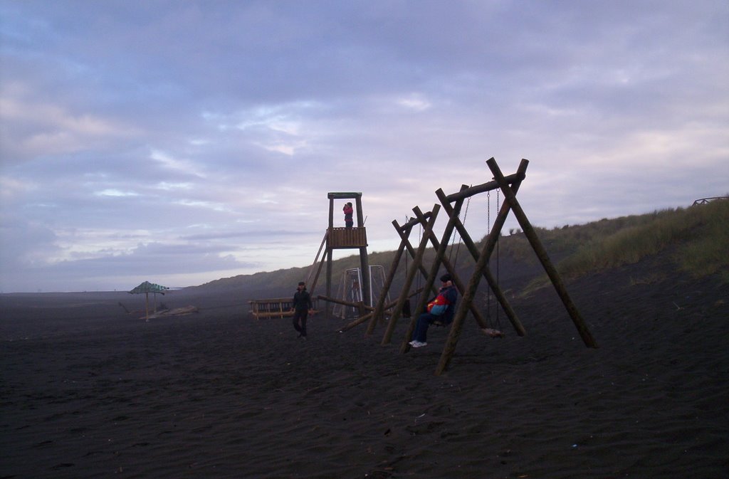 Playa el Monolito Amanecer by Felipe Hernández S