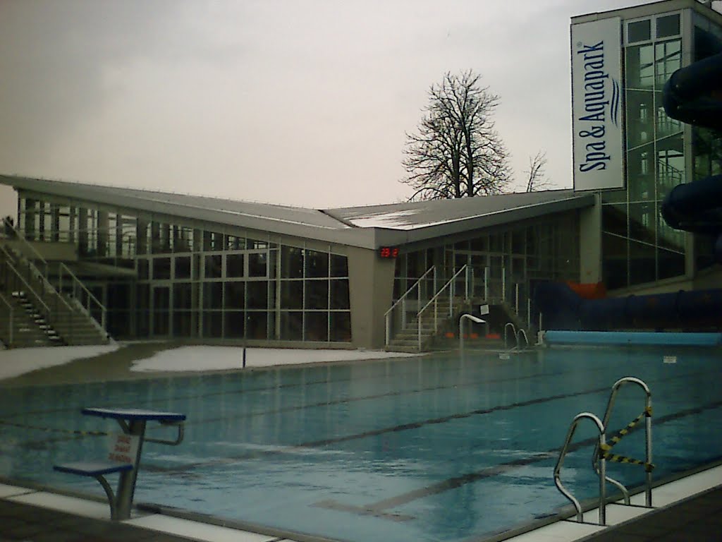 Spa Aquapark v Turčianských Tepliciach / Spa Aquapark in Turčianske Teplice by Denis Ondriškovič