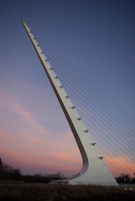 Sunset at the Sundial Bridge by raillink