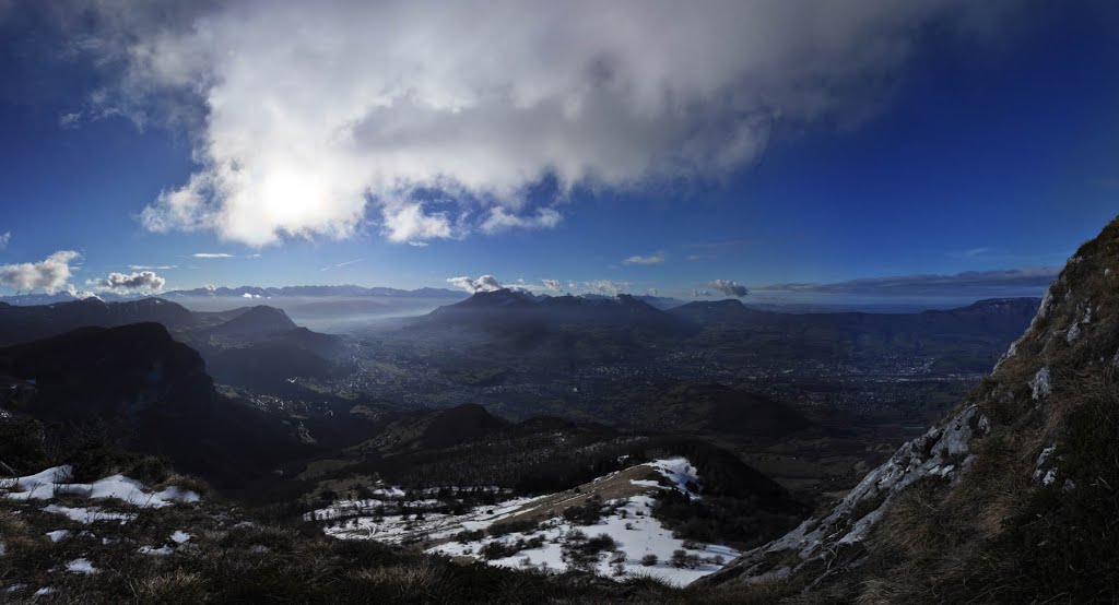 Vue depuis la Croix du Nivolet by Mark REEVE