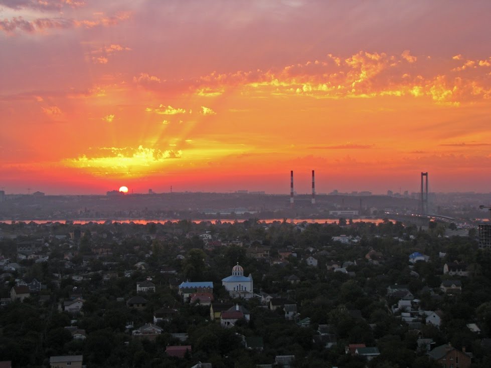 Sunset in Kiev by Harald Geiger