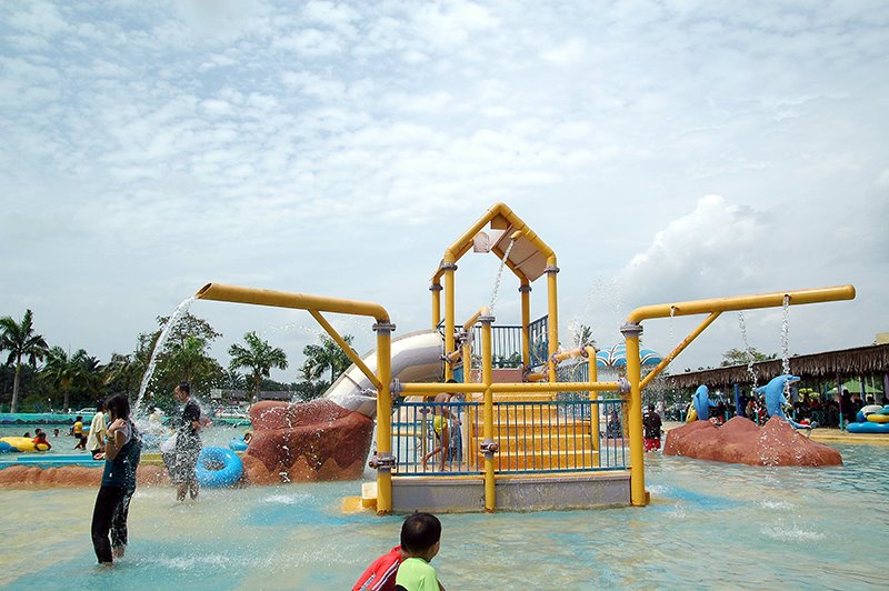 Wet world batu pahat by mknace unlimited