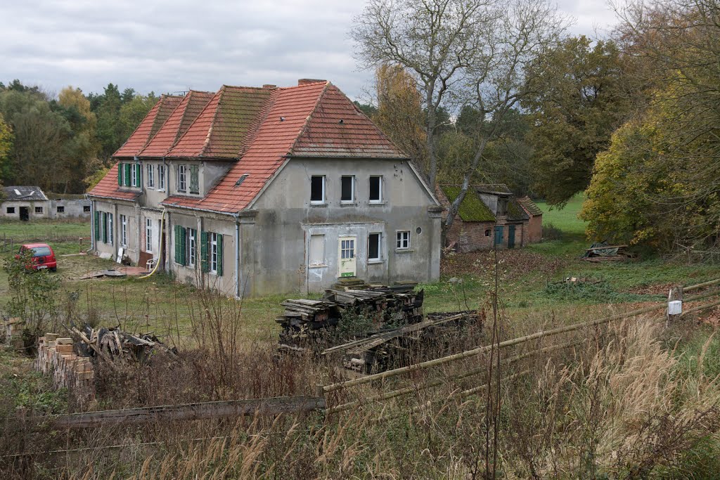 Werle Hof (11-2012) by Jürgen-Güstrow