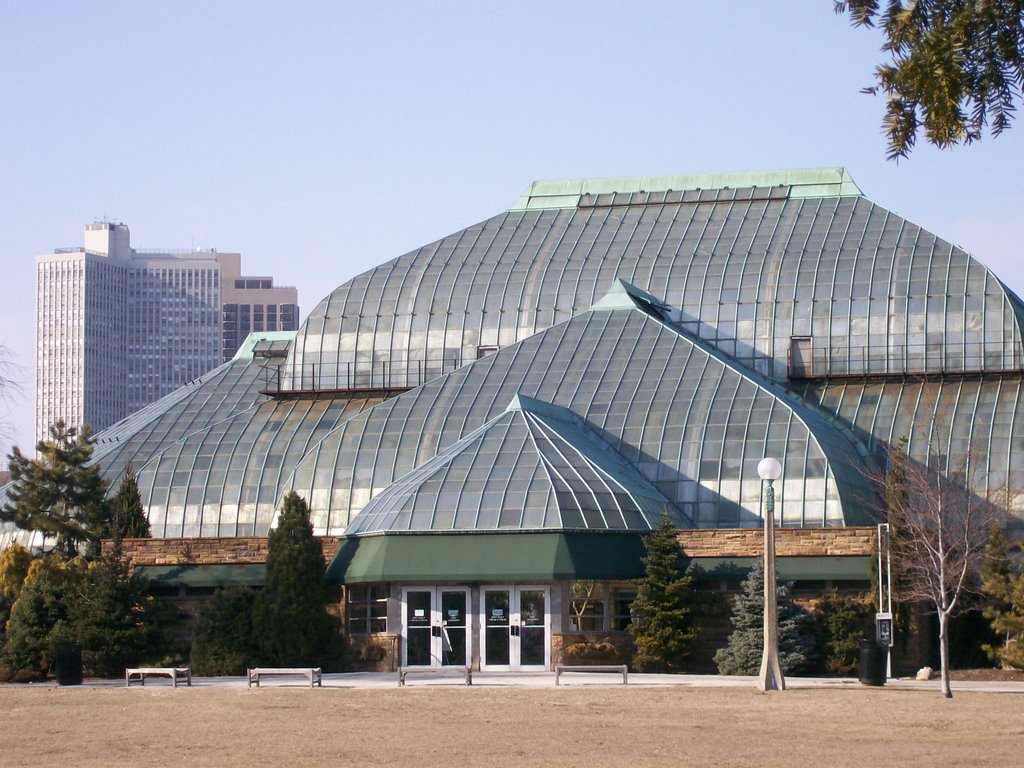 Lincoln Park Conservatory by Leskra