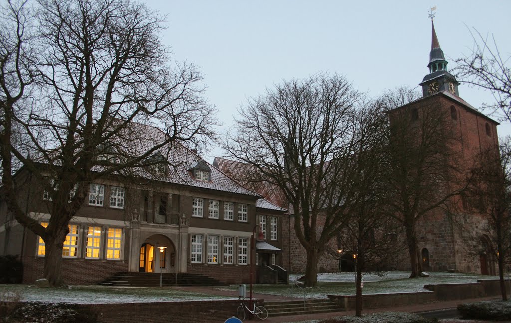 Schlosskirche mit Gemeindehaus by frisianchris