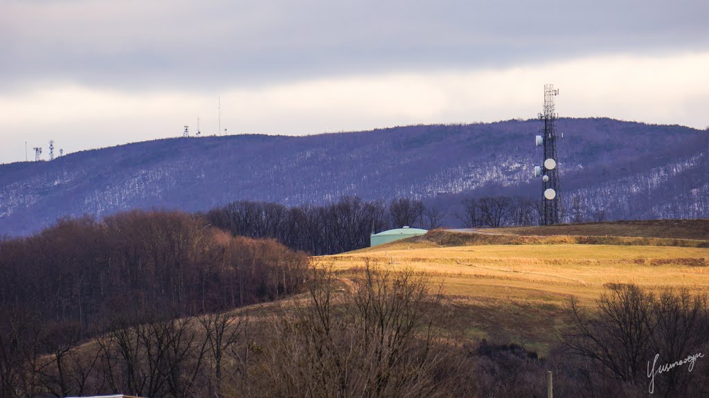 Looking west from Downtown Waynesboro by yuseneotype