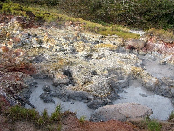 Volcan Rincon de la Vieja (Pailas de Agua) by Helmut Schütz